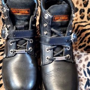 Harley Davidson motorcycle boots. Size 8, black leather. Excellent condition